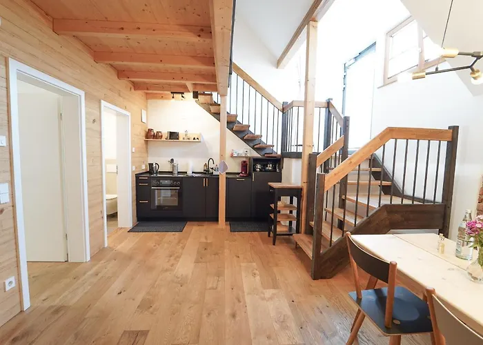 Wendlinger Schiere 호텔 *